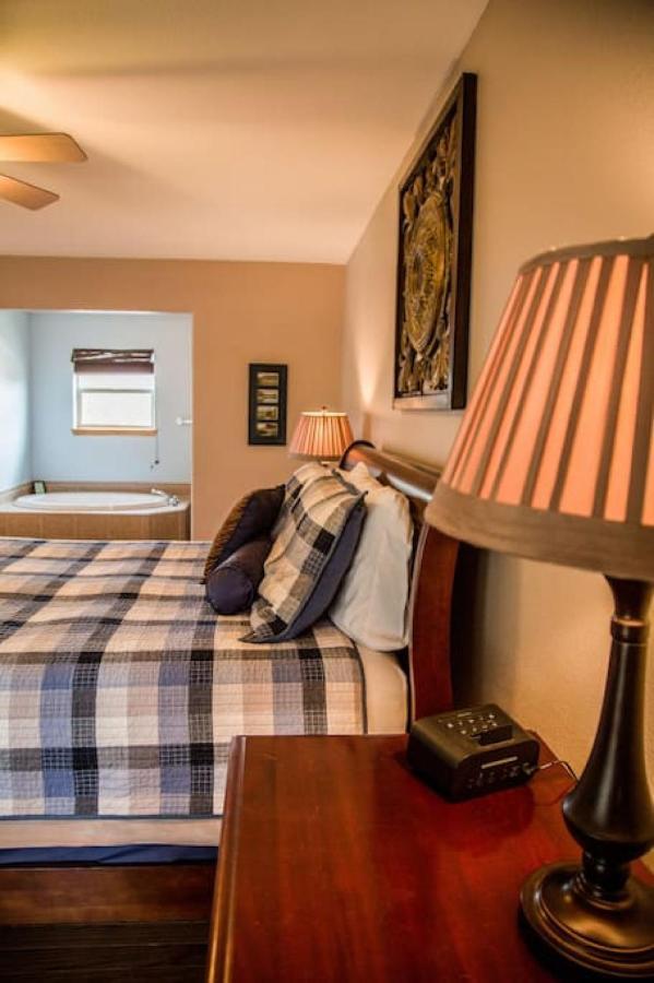 Great for families Master bedroom, Loft, full kitchen, Dogs OK Estes Park Eksteriør billede